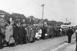 Co prožil sudetský Němec po roce 1945? Matka se zabila, on skončil v moci StB